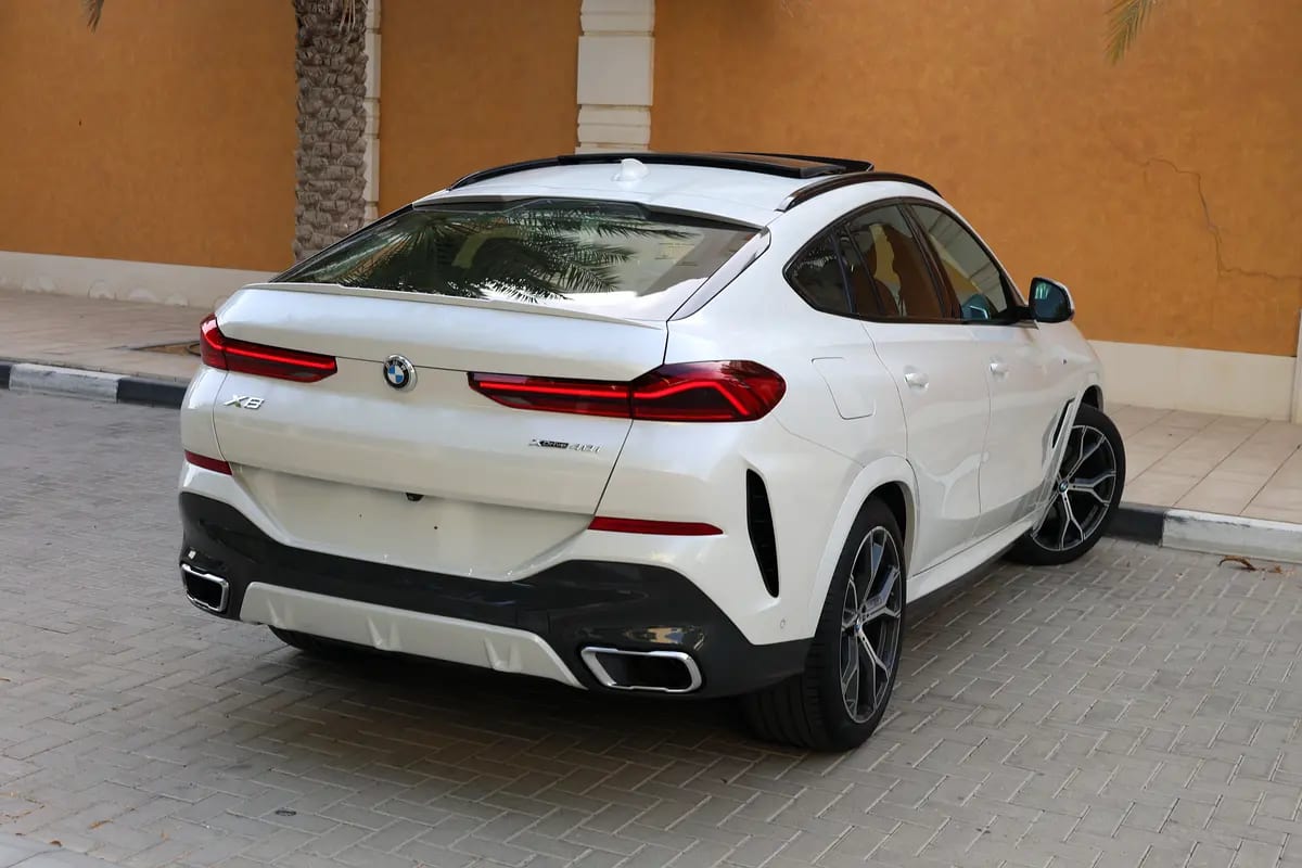 BMW X6 xDrive40i 2021 GCC Specs -FULL SERVICE HISTORY- UNDER WARRANTY  SERVICE-Pristine Conditi - Thumbnail 4