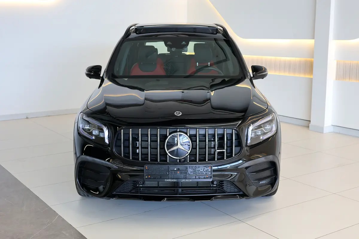 2023 Mercedes-Benz GLB 35 AMG - 3500KM-GCC Specs -Under warranty  service- Pristine Condition - Thumbnail 5