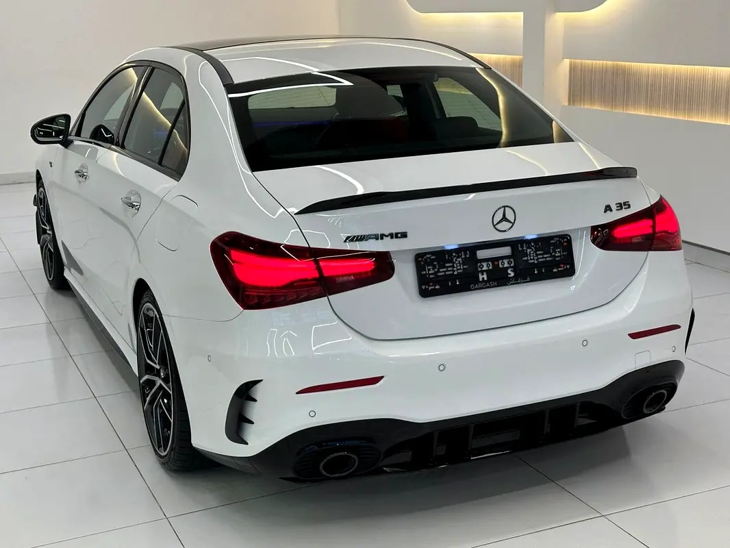 MERCEDES-BENZ A35-( AMG ENGINE) 5000KM-only 2024-UNDER WARRANTY  SERVICE-contract till 105000KM - Thumbnail 6
