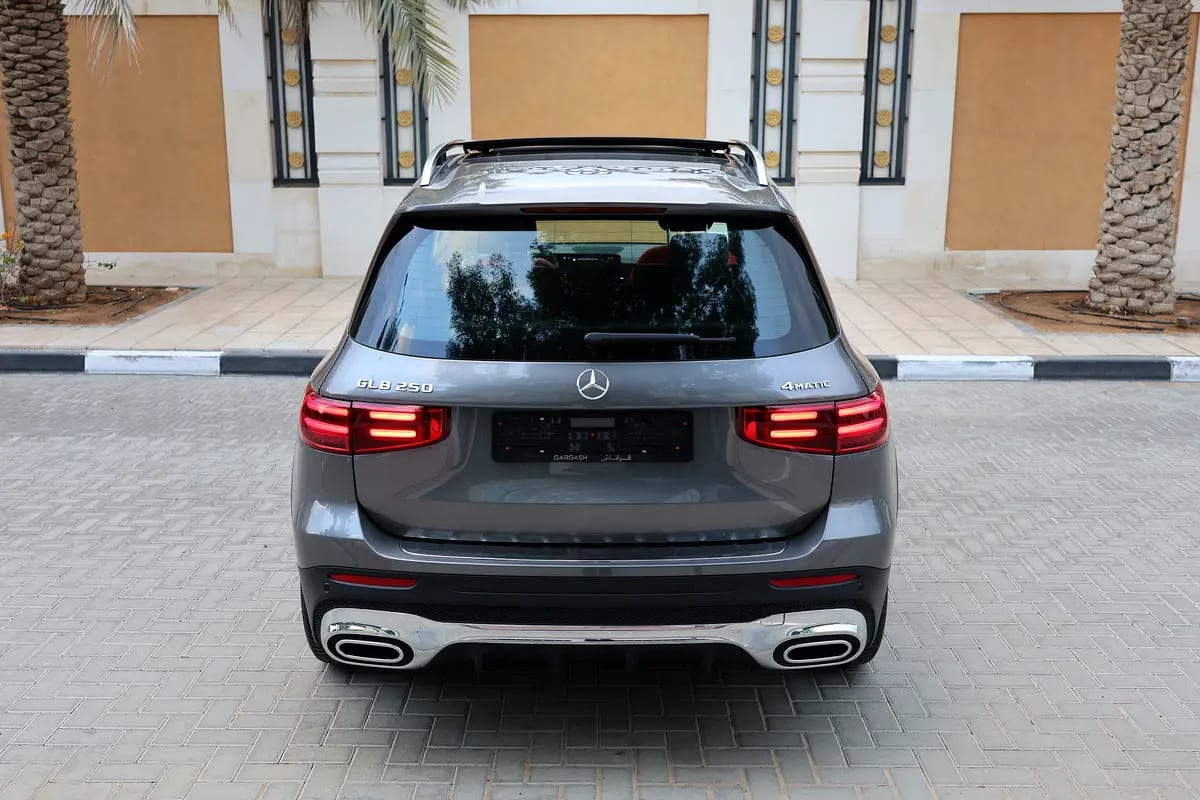 MERCEDES-BENZ GLB 250-2025-11000-GCC SPECS-UNDER WARRANTY  SERVICE - Thumbnail 4