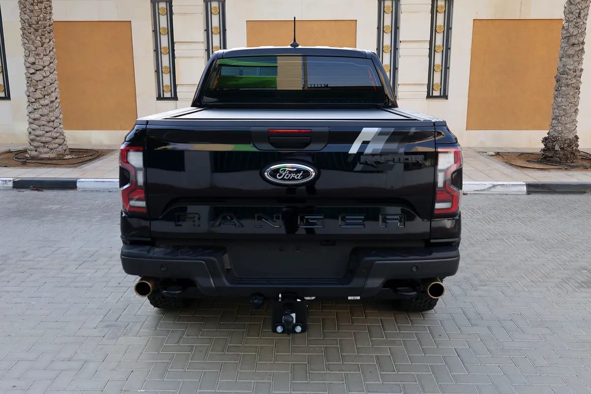2025 Ford Ranger Raptor -12000KM- GCC Specs -UNDER WARRANTY  SERVICE- Brand New! - Thumbnail 8