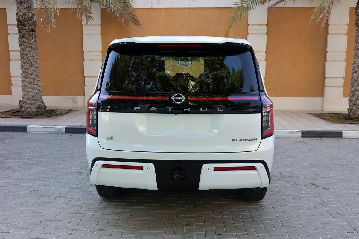 2025 Nissan Patrol SE Platinum - 49000KM-UNDER WARRANT  SERVICE-GCC Specs - Brand New - Thumbnail 7