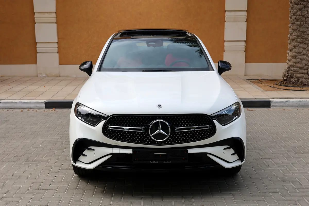 Mercedes-Benz GLC Coupe GLC 300 AMG 4MATIC 2025 GCC Specs - Brand New - Thumbnail 5