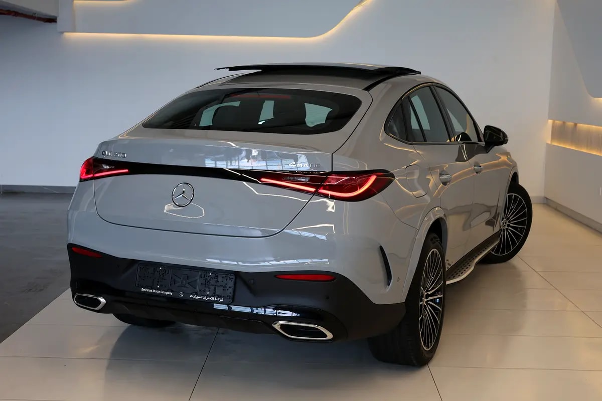 MERCEDES-BENZ -GLC COUPE -GLC200-4MATIC-0KM-2026-GCC SPECS-UNDER WARRANTY (Available 3 colors) - Thumbnail 6