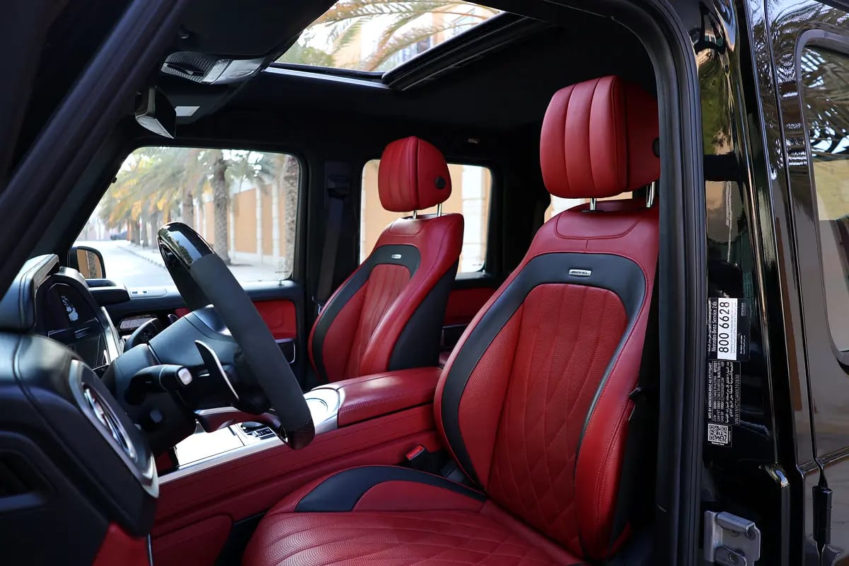 MERCEDES BENZ G63 AMG ( NIGHT PACKAGE )-2021-GCC SPECS-UNDER WARRANTY-SERVICE CONTRACT - Thumbnail 10