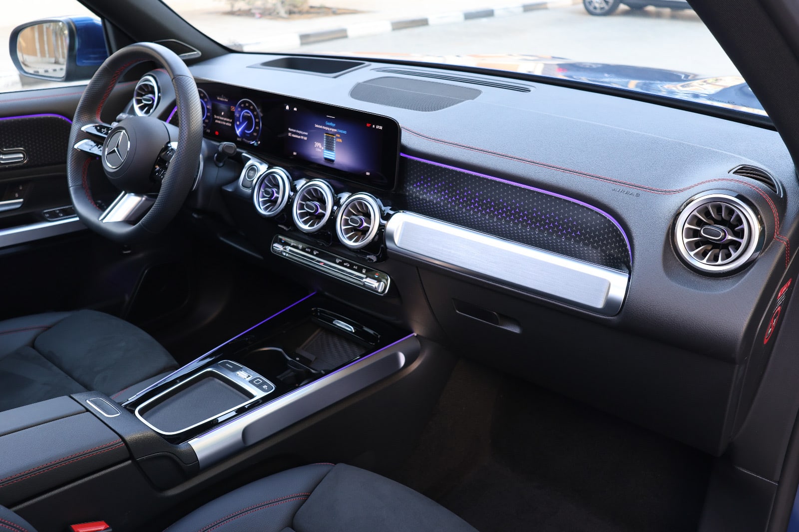 Brand-new 2025 Mercedes-Benz EQB 350  - Thumbnail 13