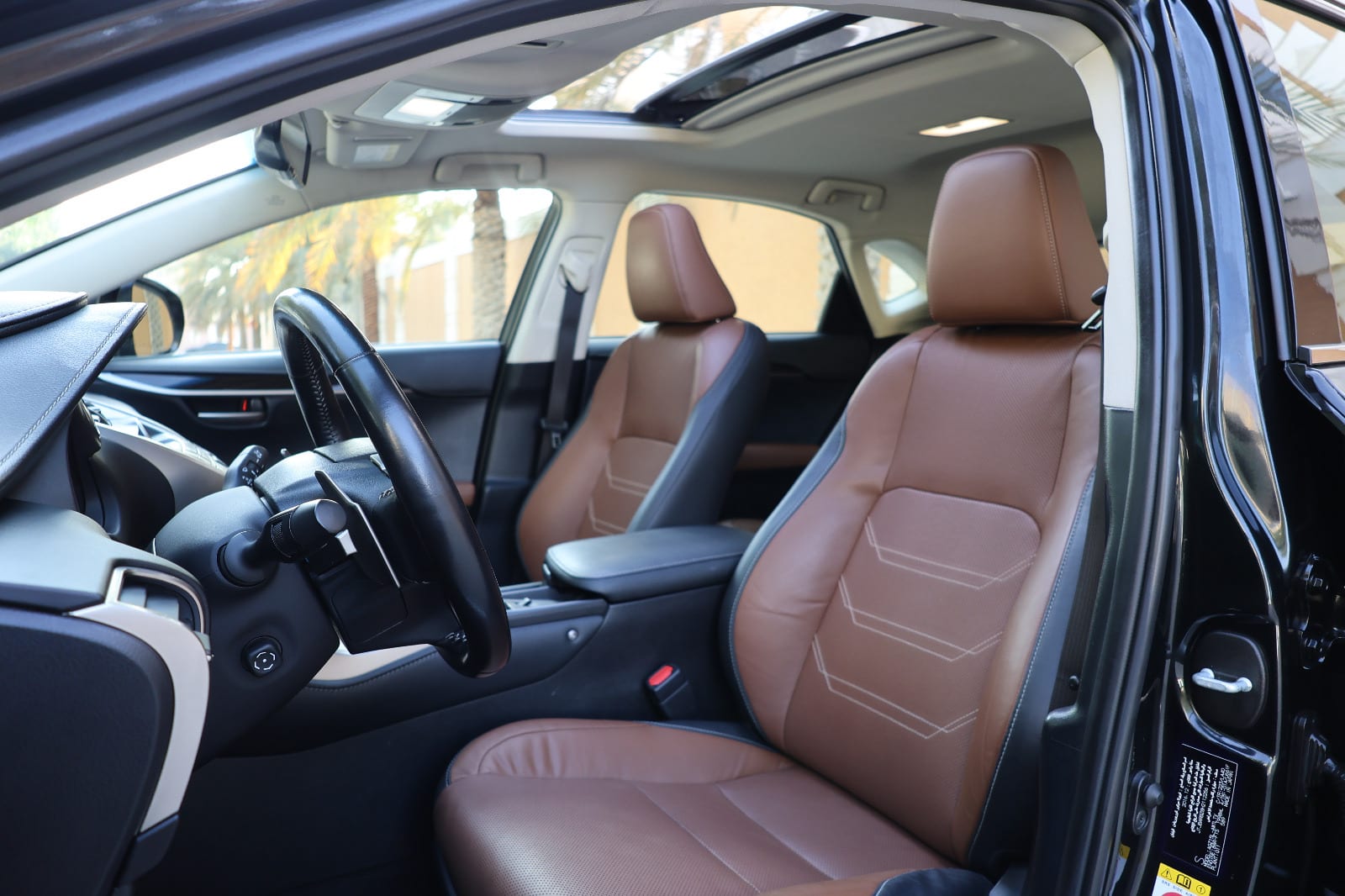 Lexus NX-Series-NX200t-2017-137000KM-GCC SPECS-EXCELLENT CONDITION - Thumbnail 10