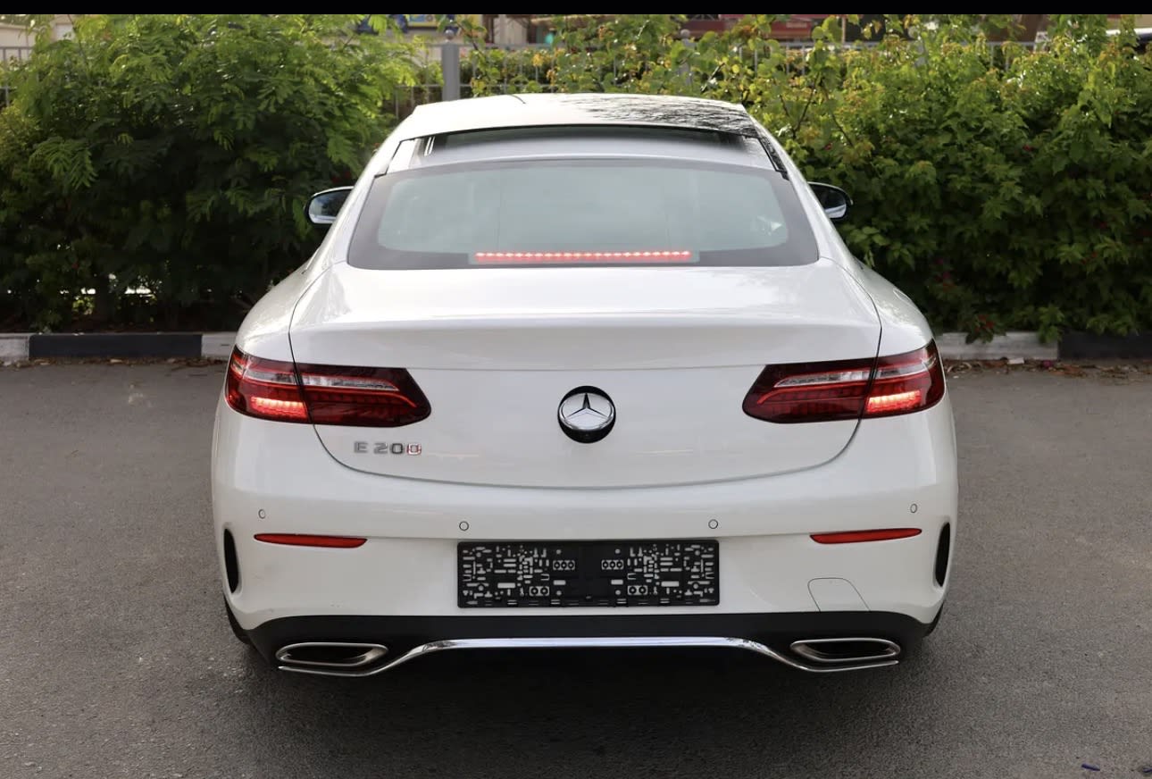 -MERCEDES BENZ E200 COUPE-2021-41000KM-GCC Specs-Full service history  - Thumbnail 6