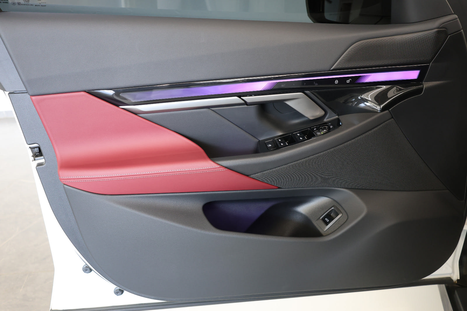 2026 BMW 520i - Thumbnail 7