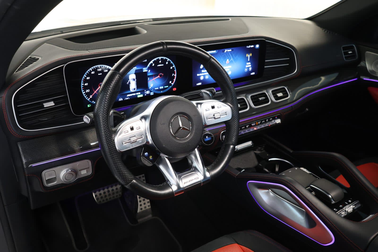 2023 Mercedes-Benz GLE 53 4MATIC+ Coupe |42000km/ GCC Specs | Pristine Condition - Thumbnail 11