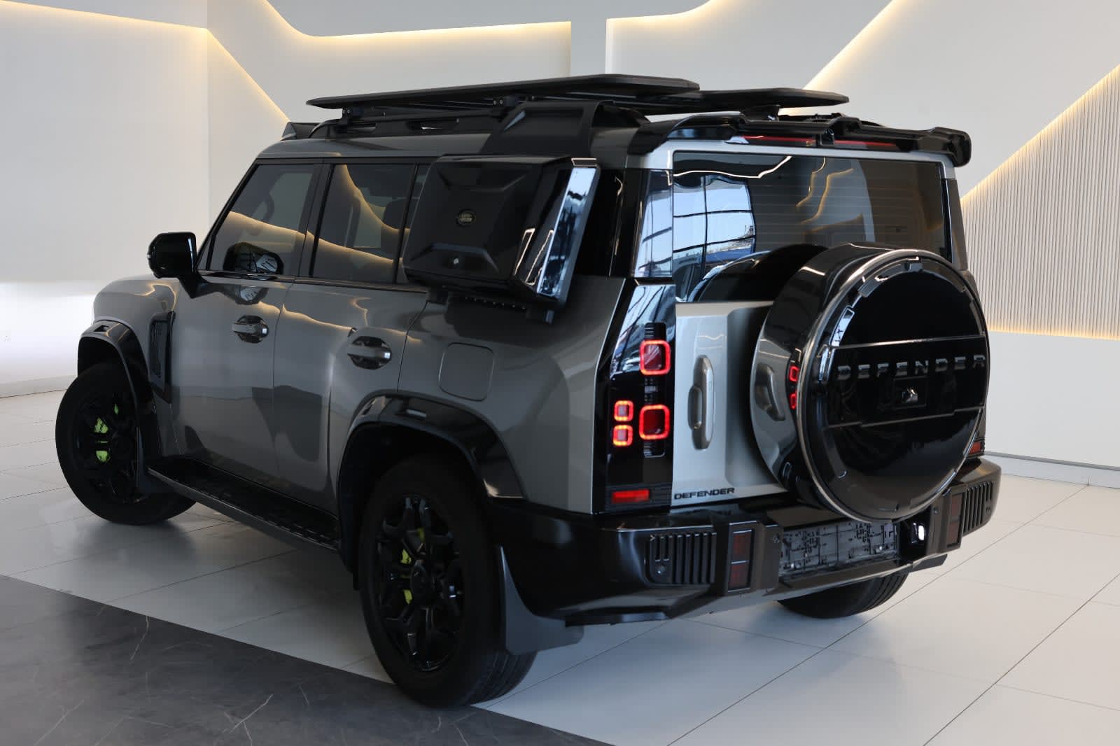 Jetour T2 Luxury Plus 2025 GCC Specs-17000km--Under warranty-Pristine condition - Thumbnail 6