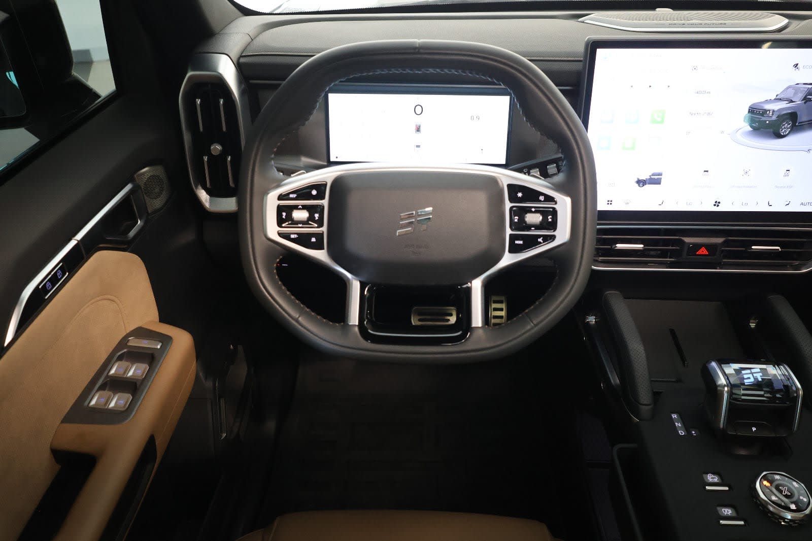Jetour T2 Luxury Plus 2025 GCC Specs-17000km--Under warranty-Pristine condition - Thumbnail 12