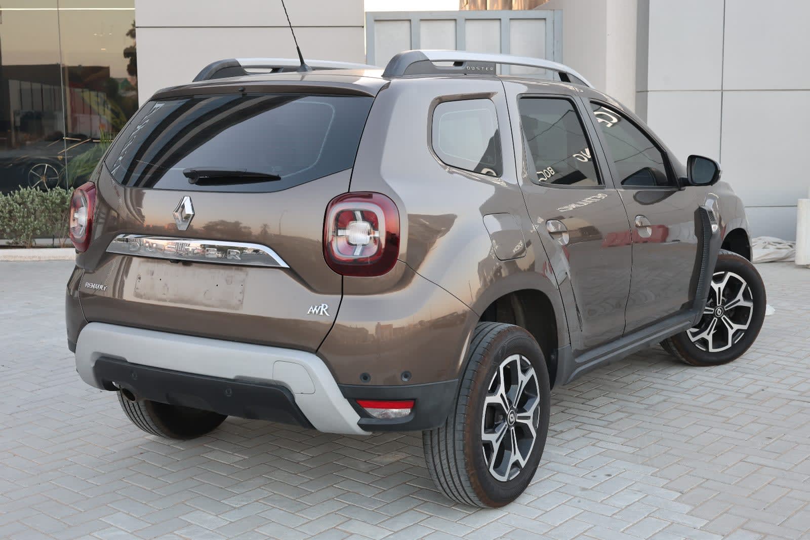 Renault Duster LE 2020 GCC Specs - Fully Loaded SUV-112000KM-EXCELLENT CONDITION - Thumbnail 7
