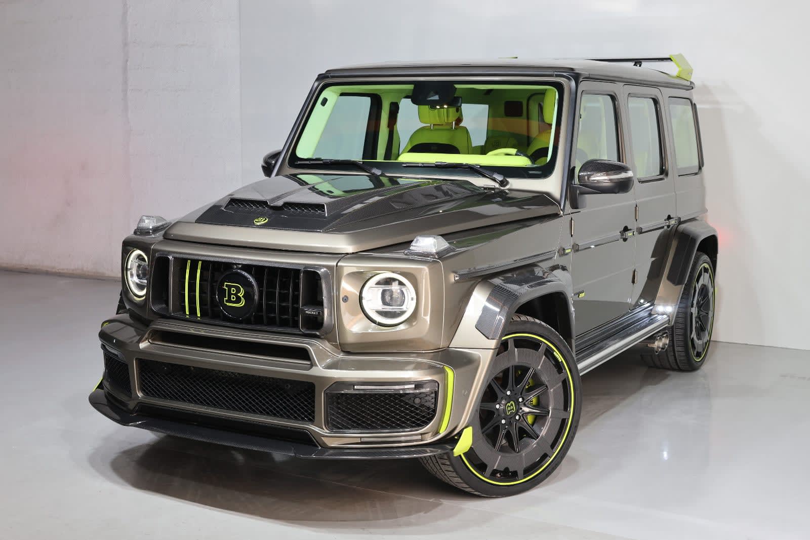 Mercedes-Benz G-Class Brabus G 900 Rocket Edition 2019-94000KM GCC Specs-pristine condition. - Thumbnail 2