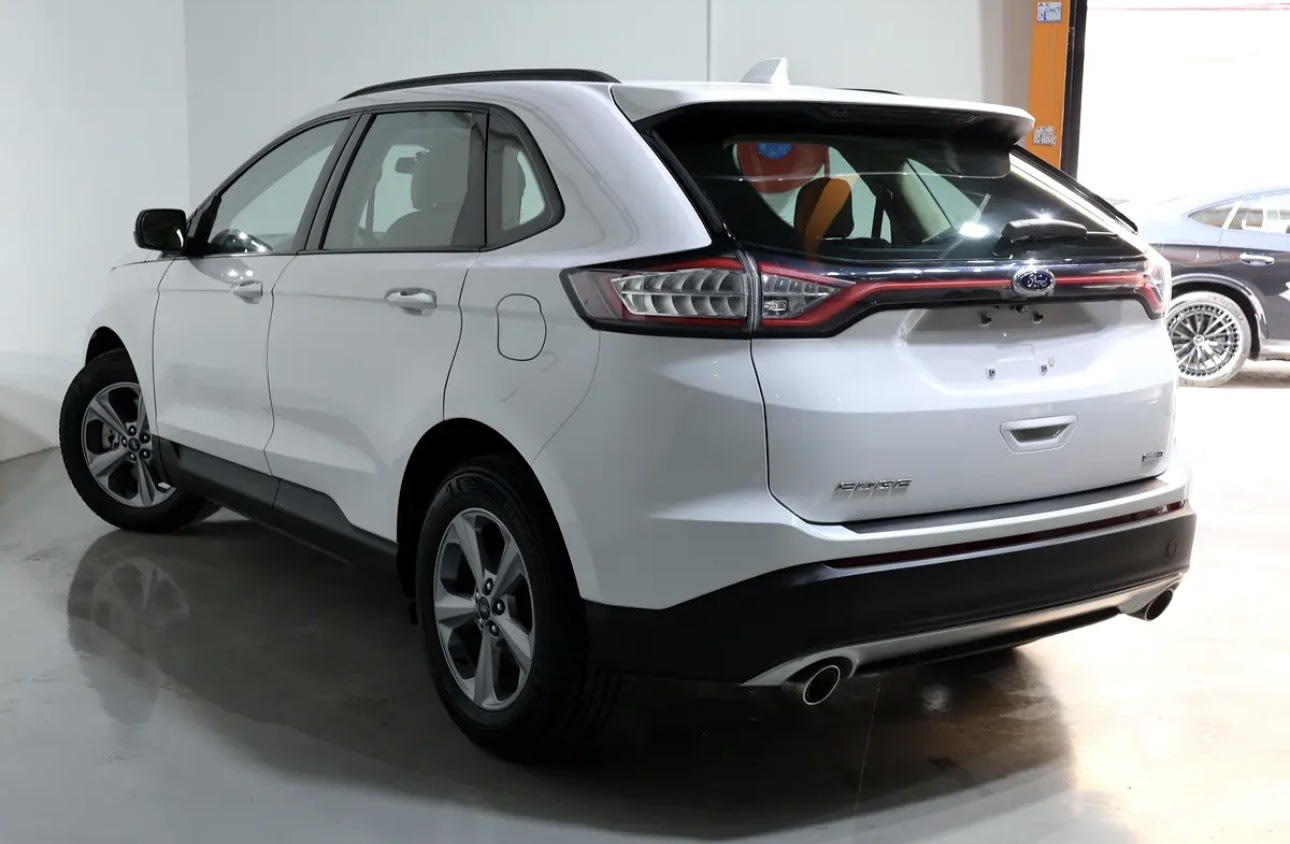 Ford Edge SEL 2019 -108000KM-GCC Specs-PRISTINE CONDITION - Thumbnail 4