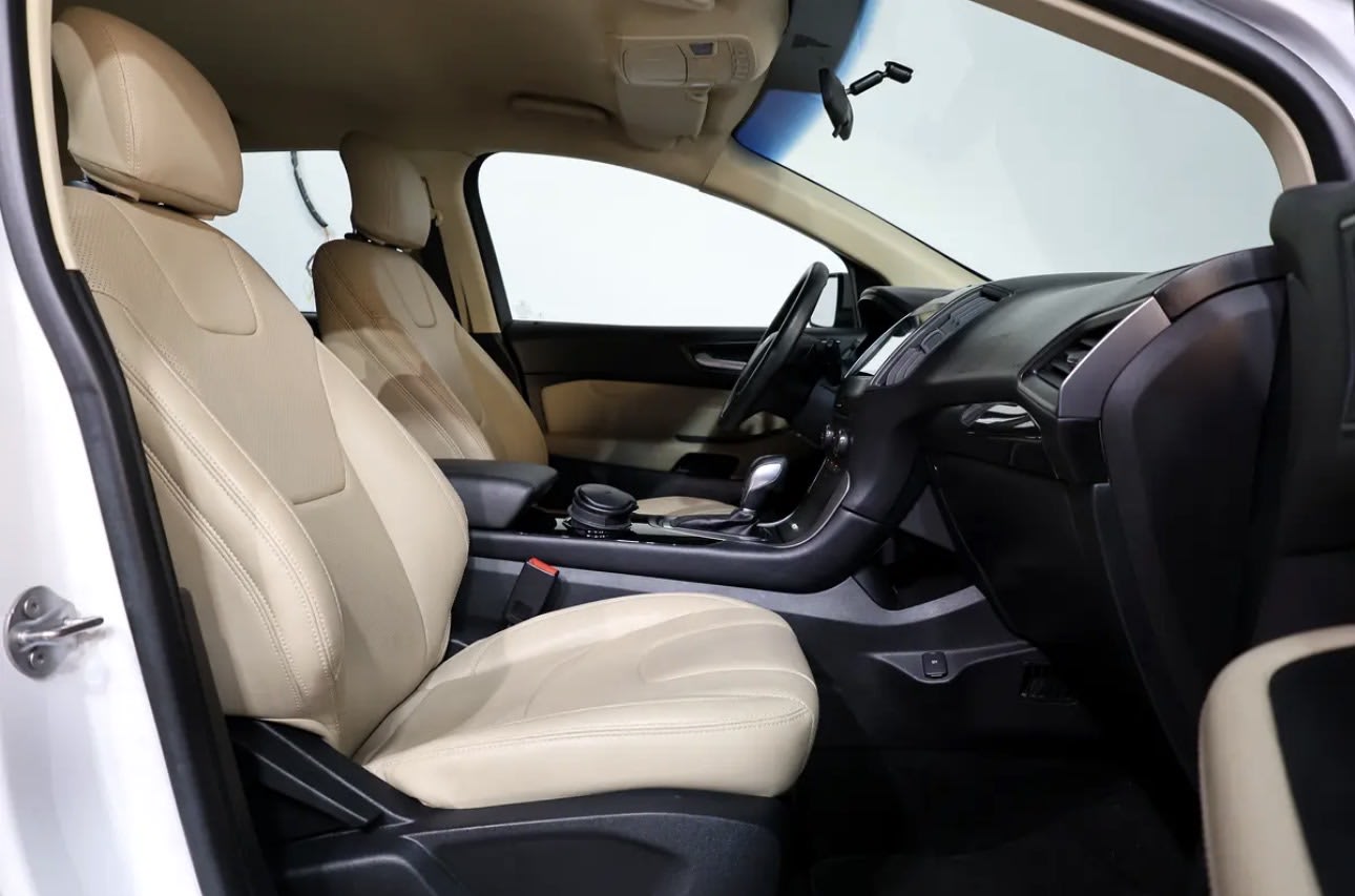 Ford Edge SEL 2019 -108000KM-GCC Specs-PRISTINE CONDITION - Thumbnail 13