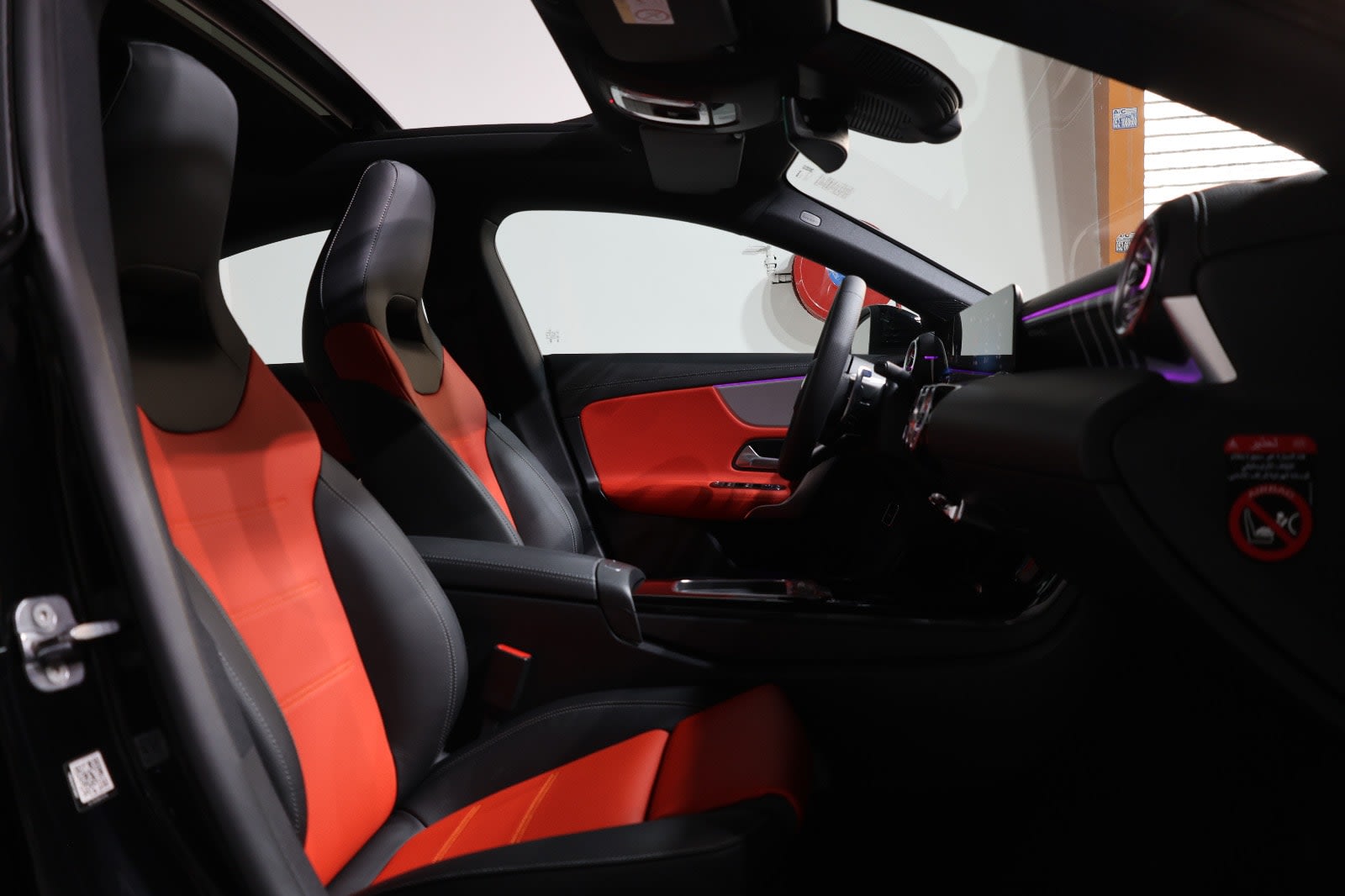 2025 Mercedes-Benz CLA 35 AMG-48km-GCC Specs - Thumbnail 15