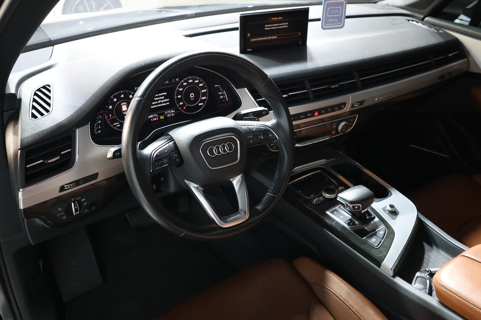 Audi Q7 45 TFSI Quattro 2017 | GCC Specs | Well Maintained - Thumbnail 10