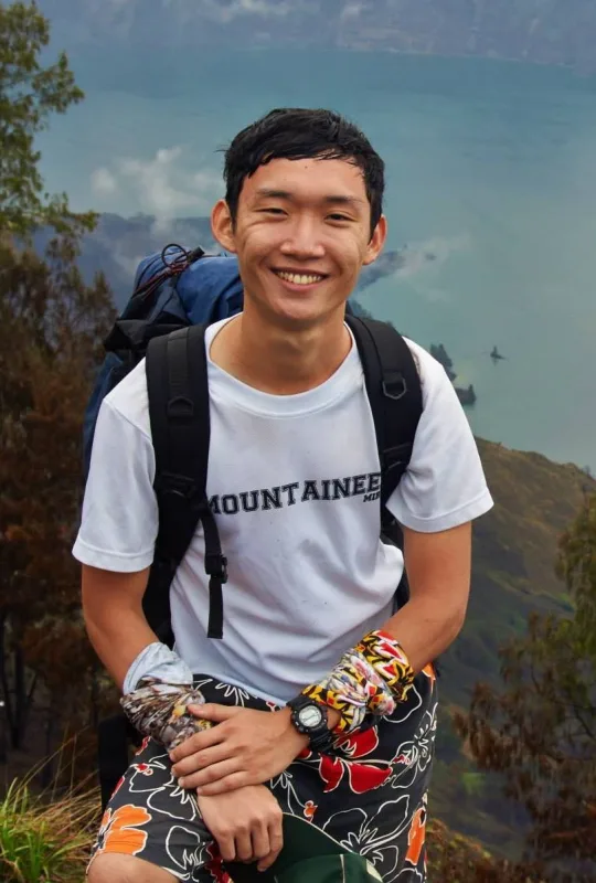 portrait of Chee Hwa Tang at Mount Rinjani.