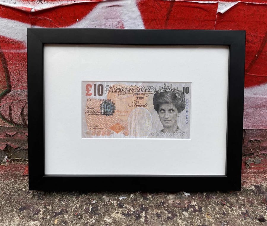 Dismaland Di-face Tenner バンクシー 10￡-