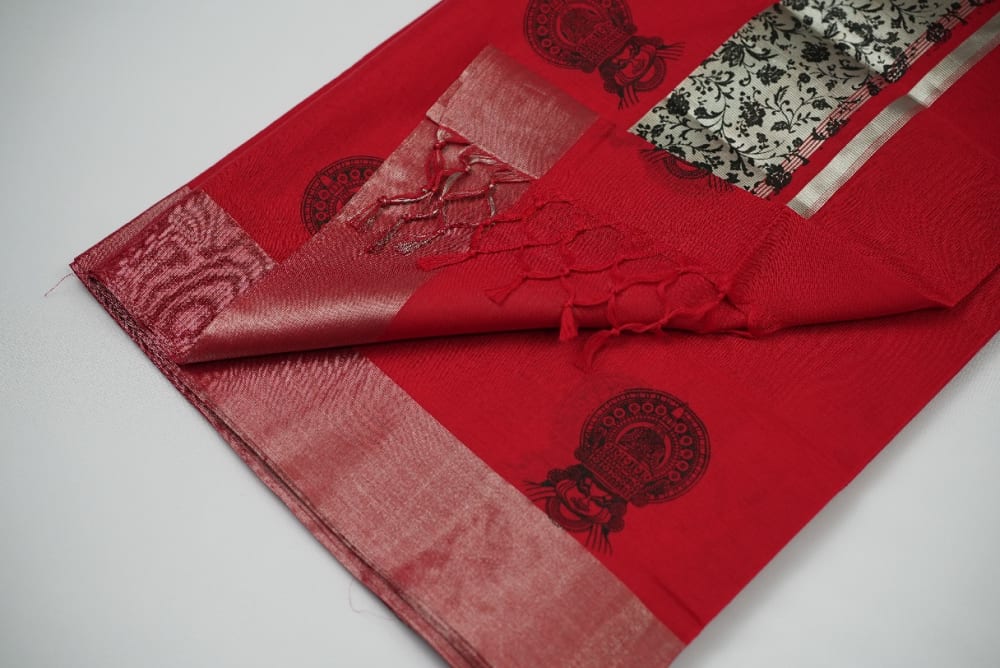 Colour-Printed Balaramapuram Cotton Saree with Kathakali Design - image 3