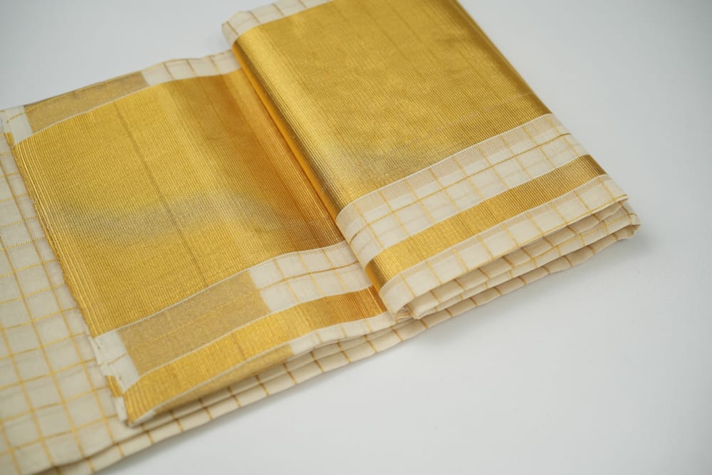 Kasavu Check Set Mundu - image 3