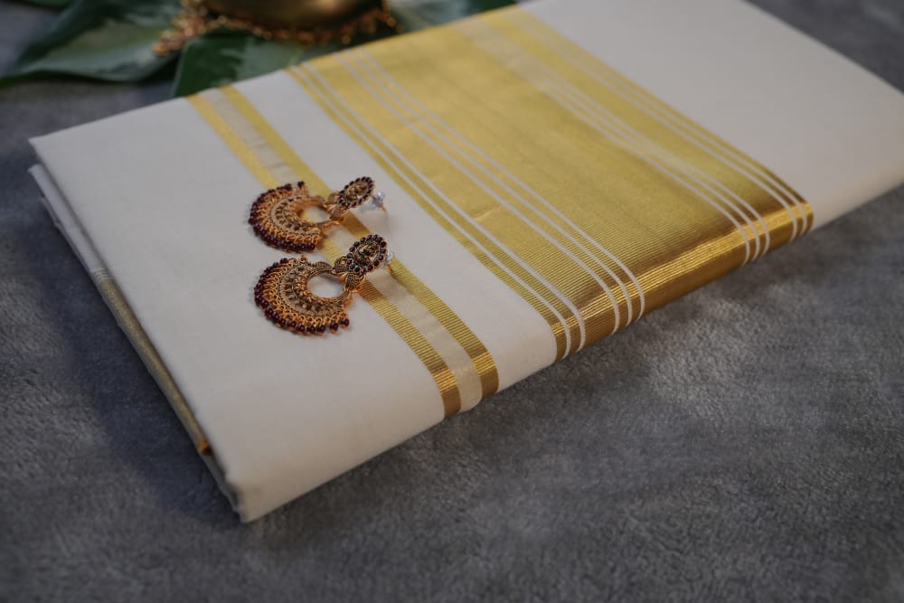 Traditional Kasavu Saree