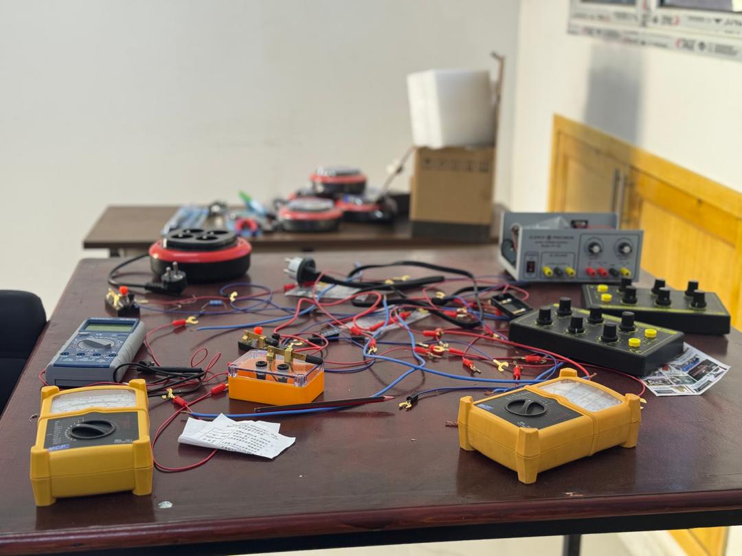 Laboratoires scientifiques