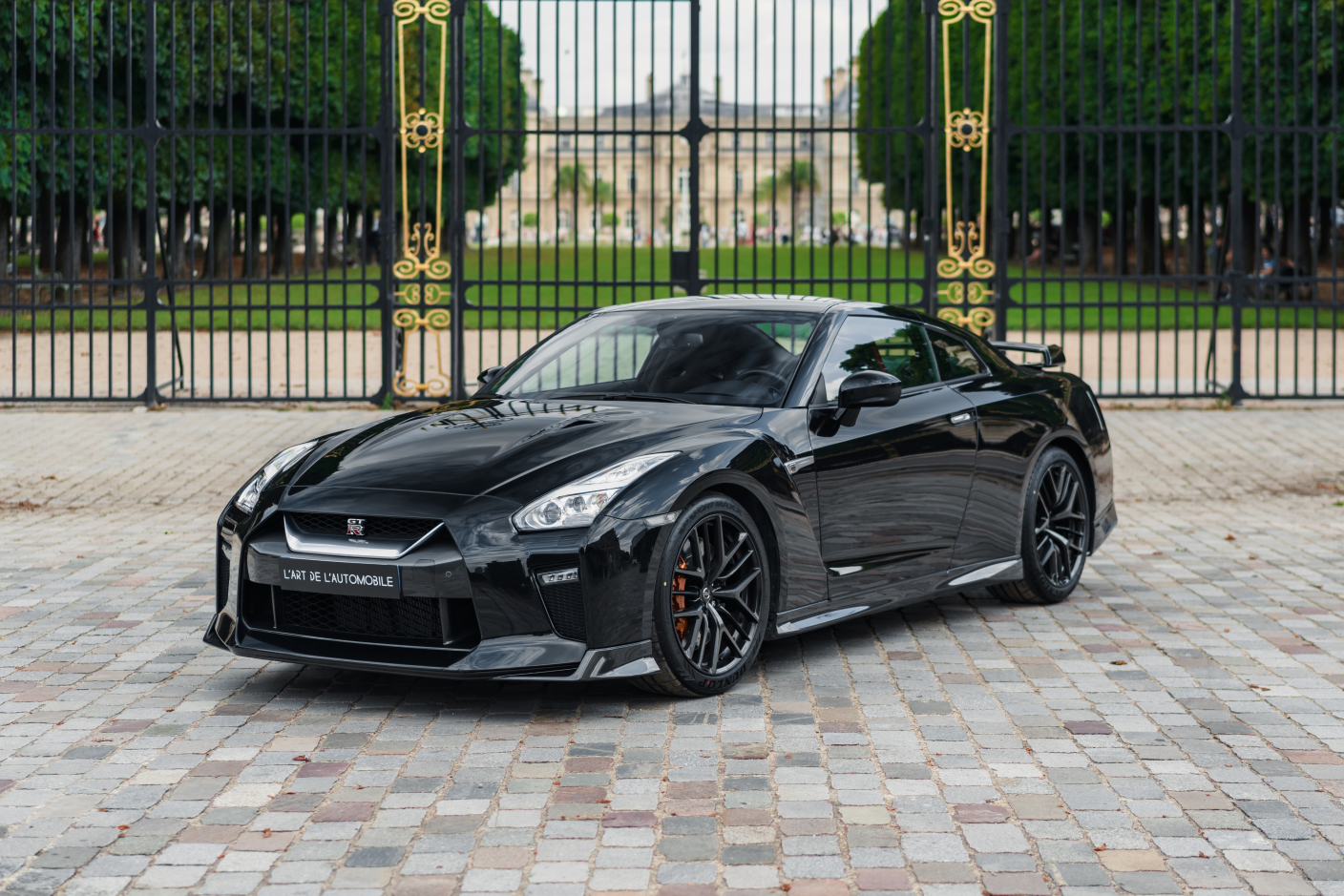 L'art de l'automobile | Nissan GT-R R35 570 *Black Edition*
