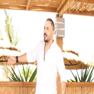 دقى يا مزيكا