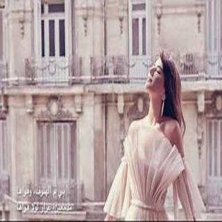 أنا لها شمس