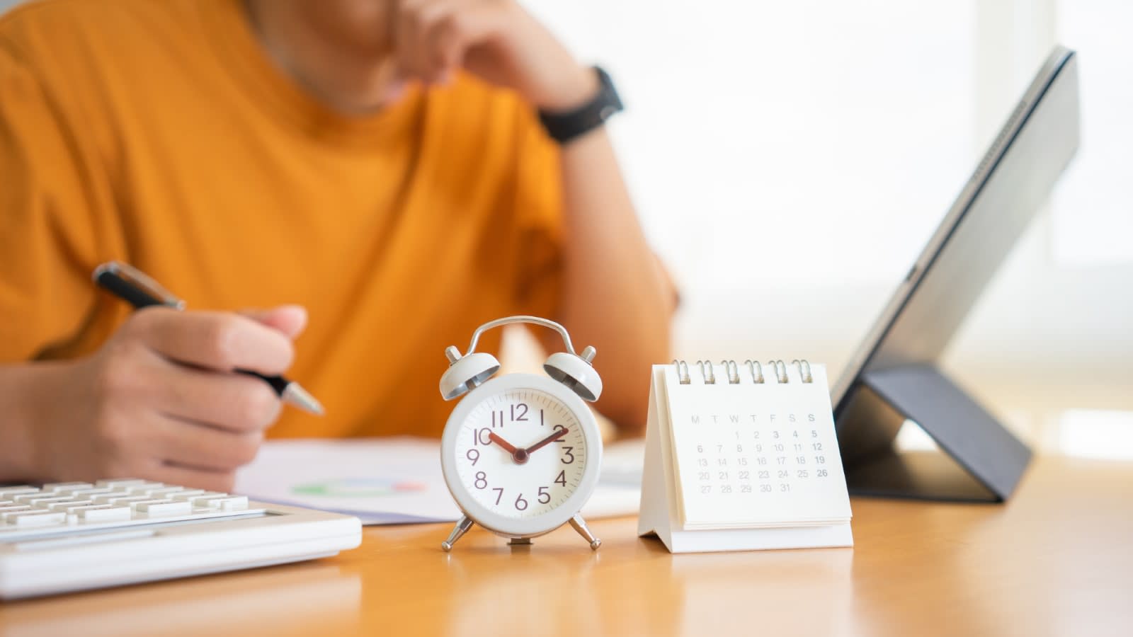 Makes Time Management Easy blog image-min