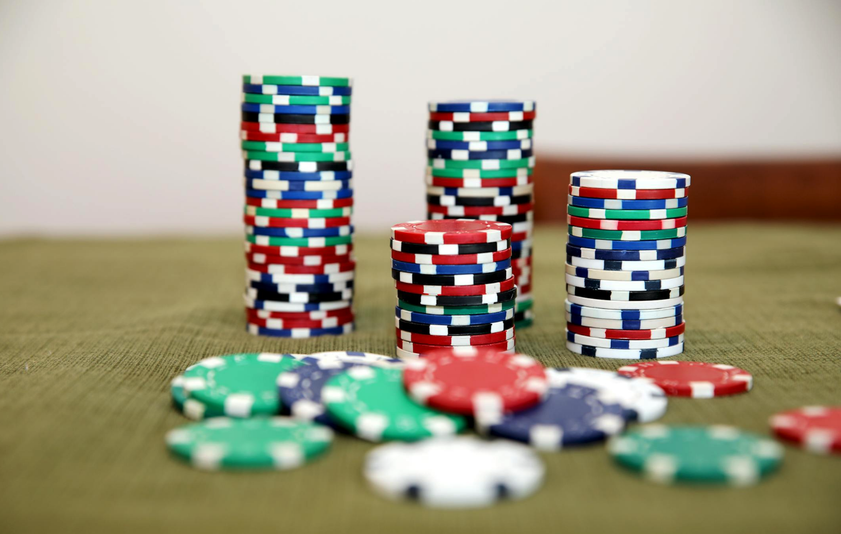 Online Casino Geolocation Verification for Poker Play