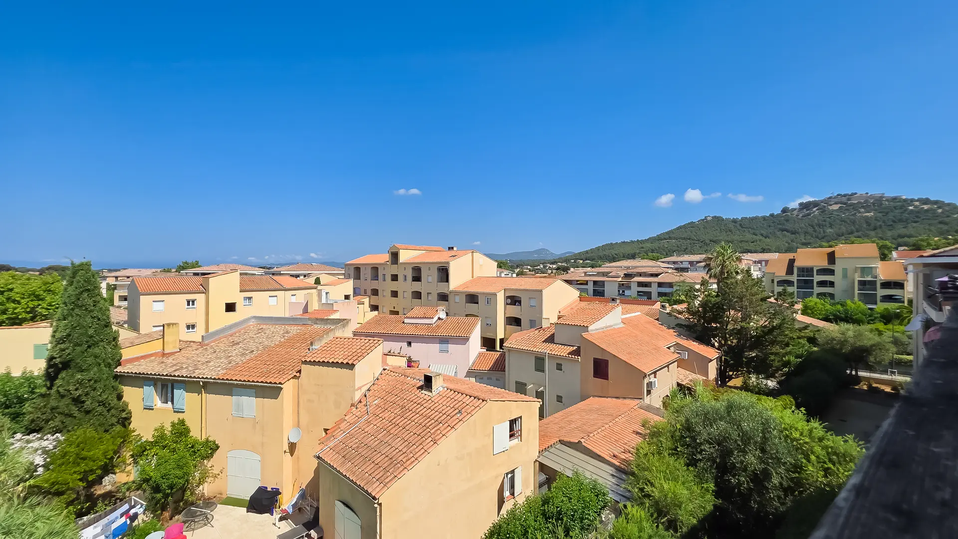 Vente APPARTEMENT SIX-FOURS-LES-PLAGES ( Roumagnan - Talian - Audibert - Verger) - Avis Sylvain Barbet