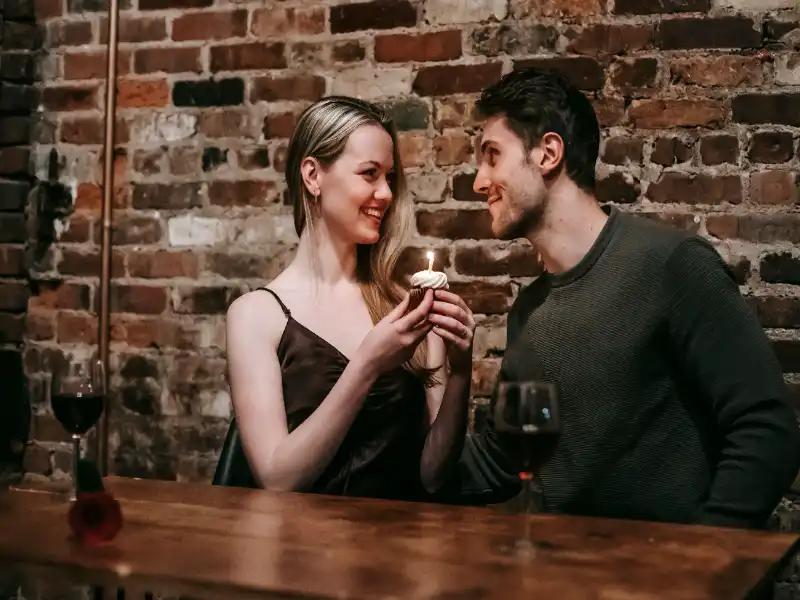 Cute Indoor Dates