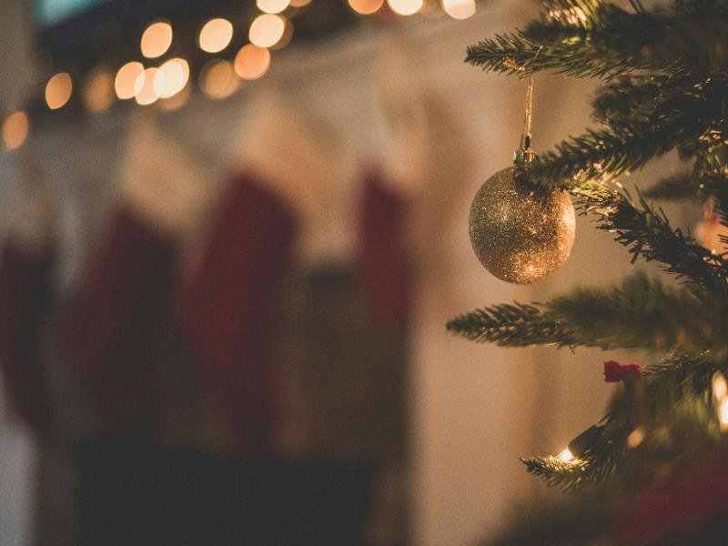 Christmas Date Ideas