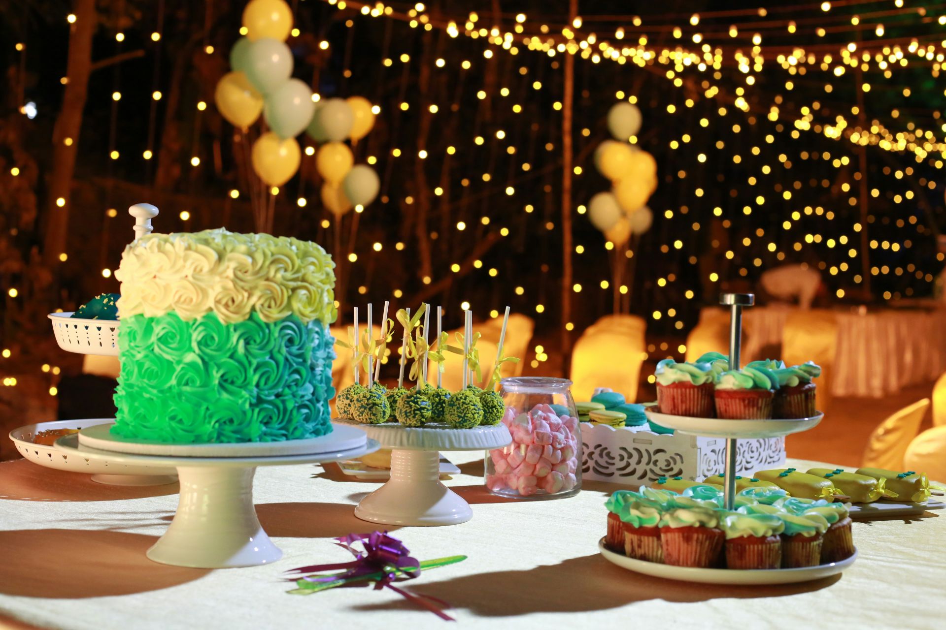 Luxury birthday gift arrangements