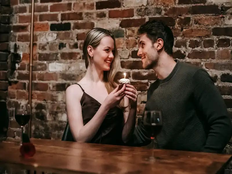 Cute Indoor Dates