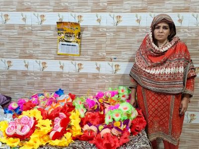 Robina turns her creativity into a flourishing family business.