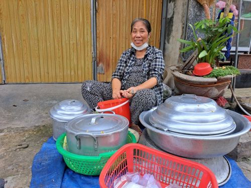 Tam’s breakfast business is flourishing as she was able to purchase additional ingredients