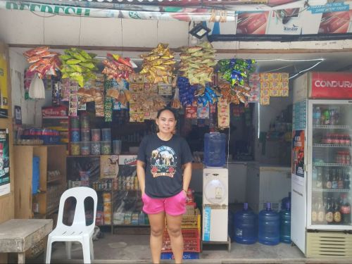 Ma. Diana Rose, with the help of the loan, continues to manage and grow her business.
