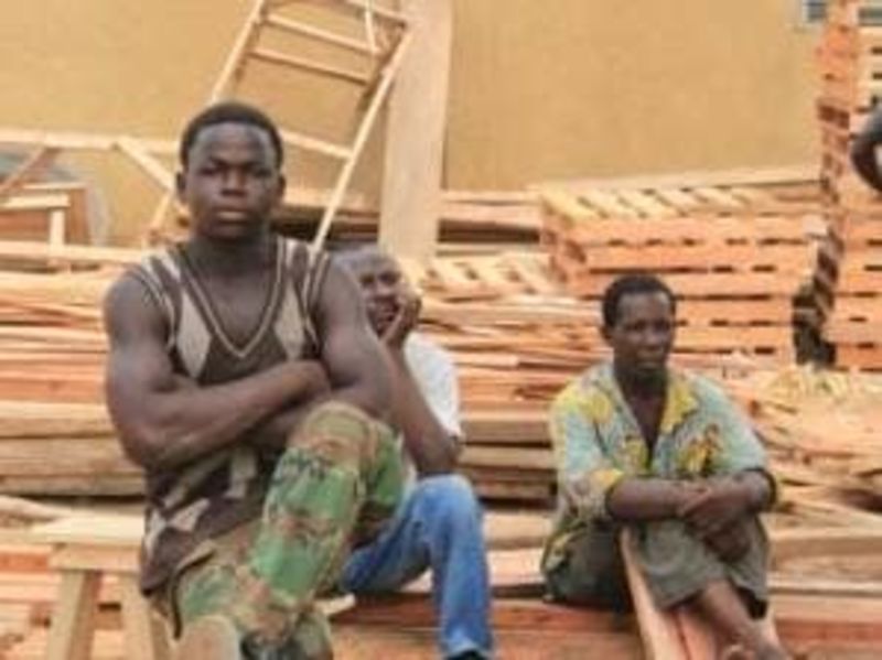 Komi Agbo's business