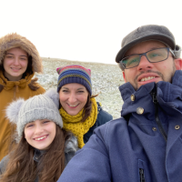 Monis Family