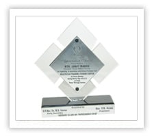 award-01-225x199