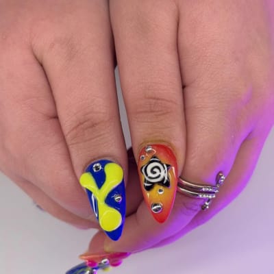 Floral nail art design