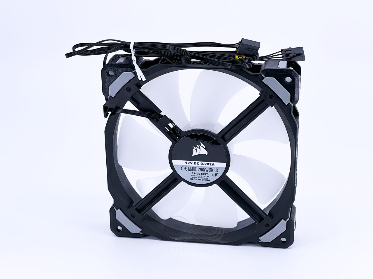(未使用･未開封品)　Corsair ML140 Pro(BlueLed) PCケースファン FN1049 CO-9050048-WW 0pbj0lf Amazon | Corsair ML140 Pro(BlueLed) PCケースファン FN1049 CO