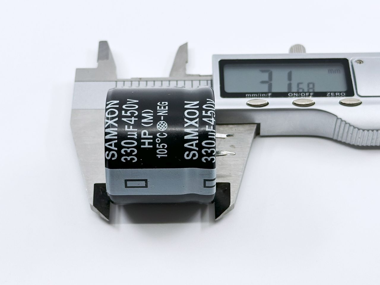 Snap-in Elko capacitor radial 150µF 400V 105°C EKMW401VSN151MP25W d22x25mm 150uF