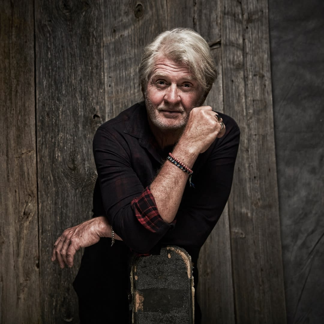 Tom Cochrane