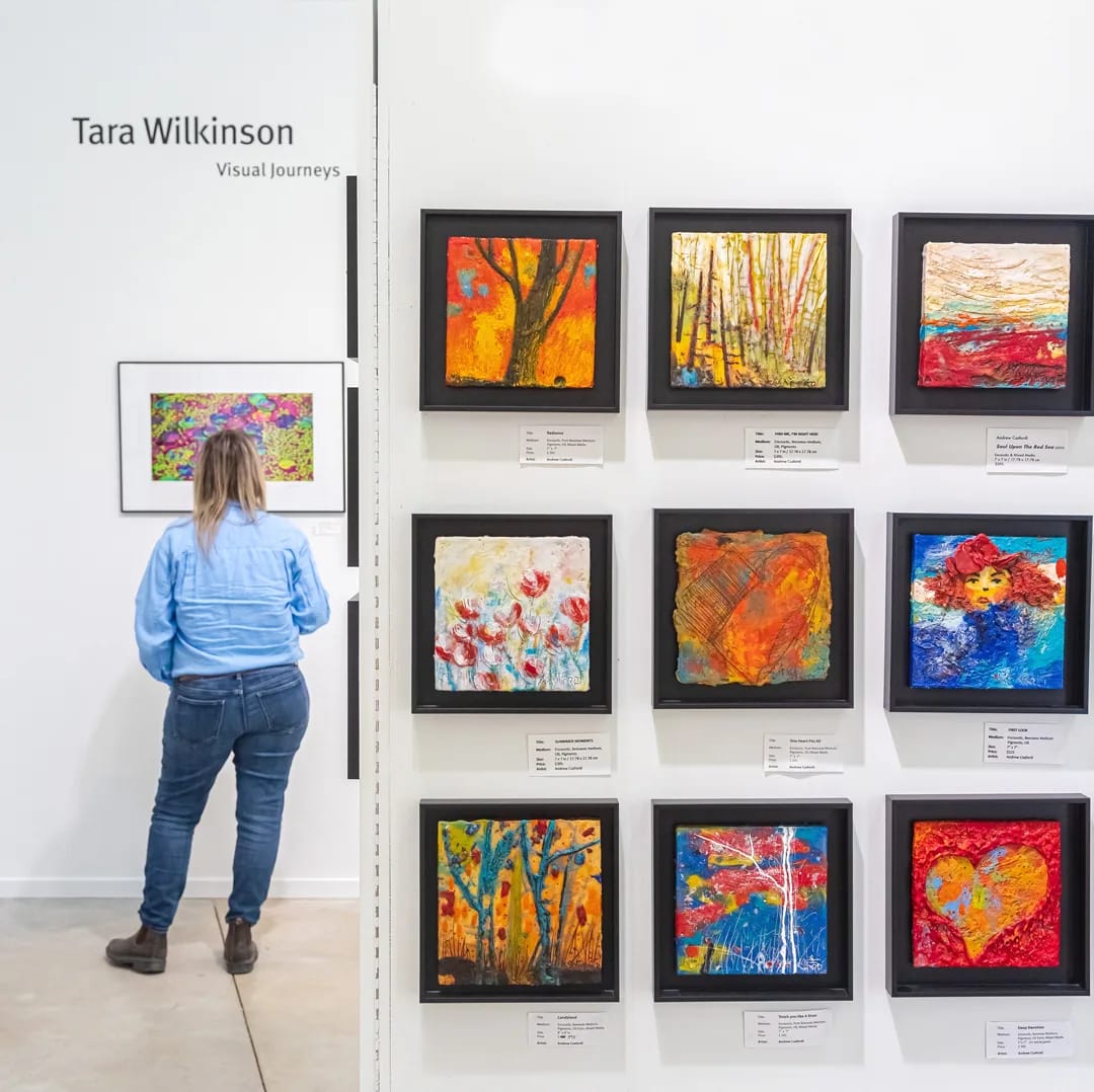 ANDARA Gallery Presents: LUMINOUS Holiday Art Show and Sale - Nov 16th to Dec 6th, 2025 and Dec 6th to 23rd, 2025. Photo Credit: Daniel Vaughan, @vaughan_group.ca