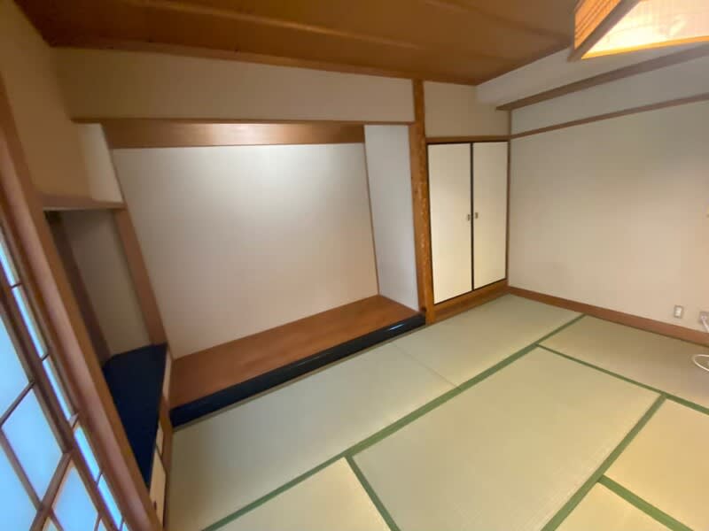 🗝️ Getting Your Apartment Key on Your First Day in Japan
